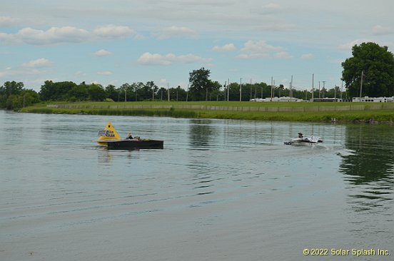 DSC 4804-352