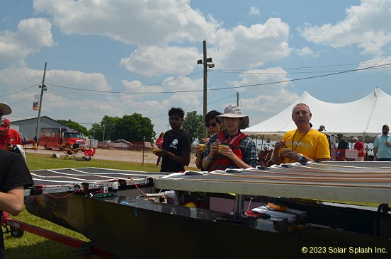DSC 8038-401